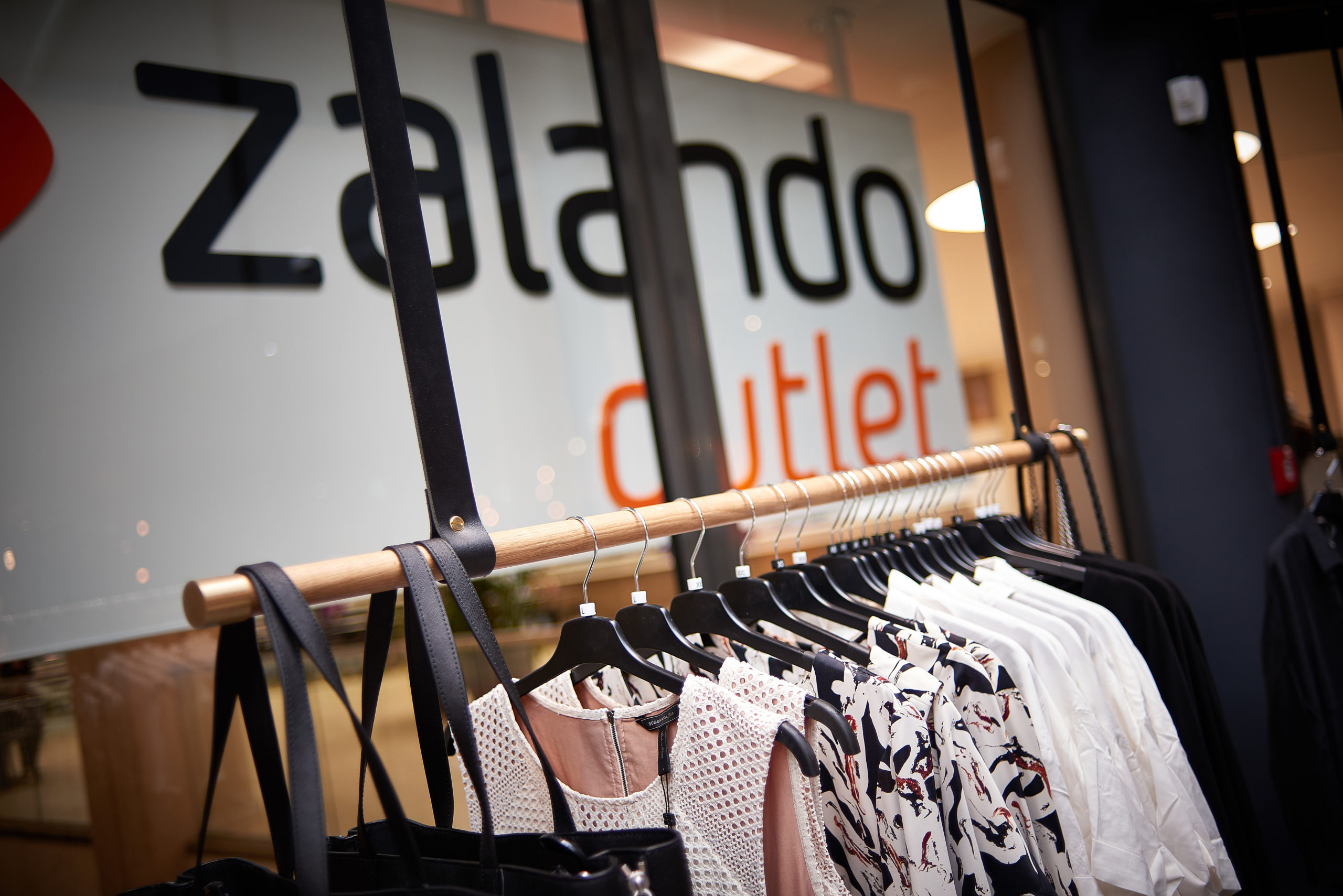 How Zalando serves more than 16 million customers with BPMN